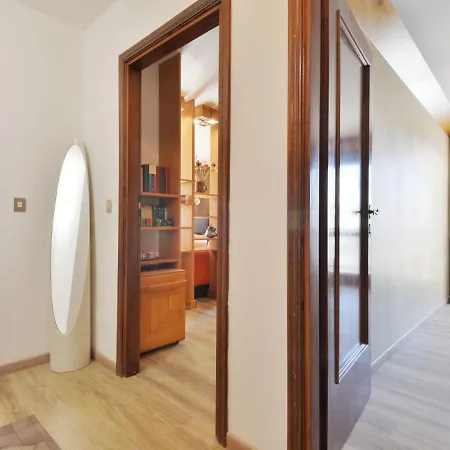 Al Parco-9 By Interhome Apartmán *